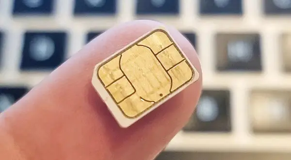 Karta SIM Orange na kartę, gotowa do podróży i roamingu.