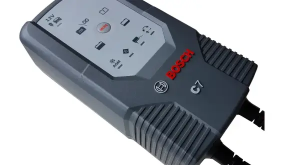 Bosch C3 czy C7? Wybierz idealny prostownik dla Twojego auta!