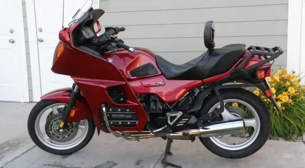 BMW K1100 LT - komfortowy motocykl turystyczny, który zaskakuje osiągami