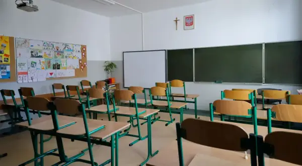 Nauka zdalna: Kiedy wróci? Decyzje dyrektorów, a nie ministra!