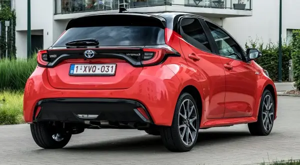 Toyota Yaris - spalanie w różnych wersjach silnikowych i czynniki