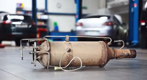 Częste wypalanie DPF co 100 km – co to oznacza dla Twojego auta?
