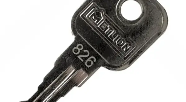 Zgubiony klucz do skrzynki elektrycznej? Bezpieczne i legalne rozwiązania