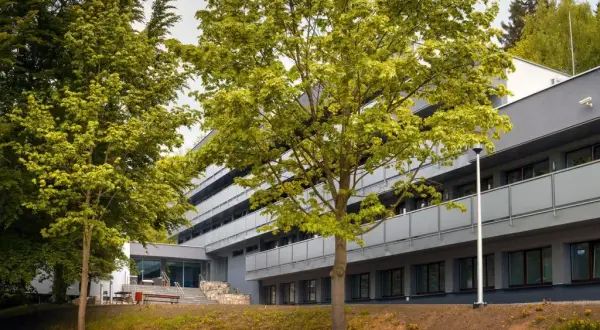 Opinie o sanatorium Lotnik w Lądku-Zdroju: co naprawdę myślą pacjenci?