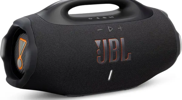 Enceinte JBL noire avec logo orange. Apprenez comment allumer une enceinte JBL pour profiter de votre musique.