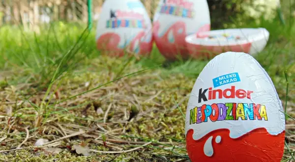 Zrób to sam: Gigantyczne jajo Kinder i kreatywny recykling