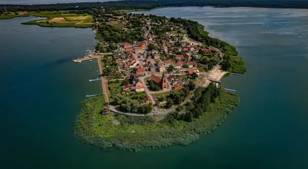Nowe Warpno: Odkryj perłę Pomorza Zachodniego atrakcje i relaks!