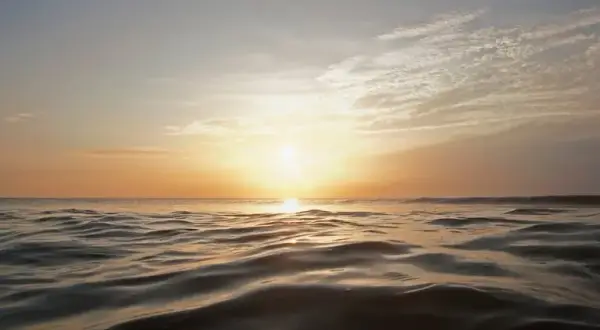 Czym się różni morze od oceanu? Zaskakujące fakty i różnice