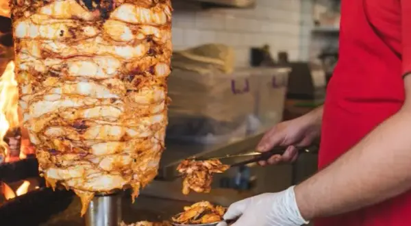 Kebab to fast food? Prawda o kaloriach i zdrowym wyborze