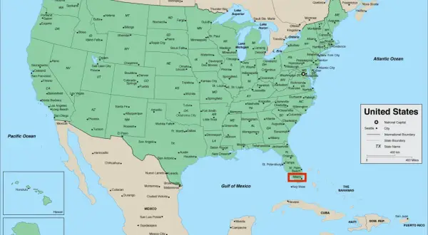Miami leży na Florydzie, na południowo-wschodnim wybrzeżu Stanów Zjednoczonych, nad Oceanem Atlantyckim.