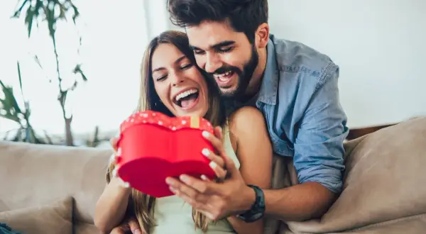 Życzenia walentynkowe dla mężczyzny, któremu się podobam – 10 inspiracji