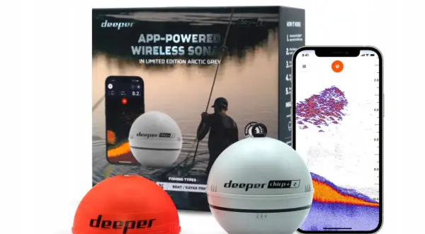 Deeper Chirp+ 2, sonar wędkarski, z aplikacją na telefonie pokazującą ryby. Pomarańczowy i biały model.