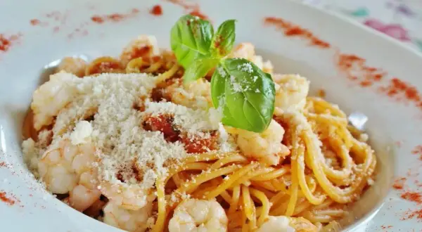 Jakie wino do spaghetti? Odkryj idealne parowanie smaków