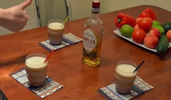 Najlepsze drinki z soplicą orzech laskowy, które zaskoczą Twoich gości