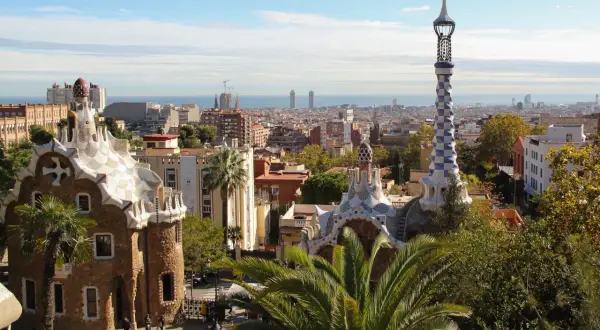 Barcelona: Co warto zwiedzić? Jak zaplanować idealną podróż?