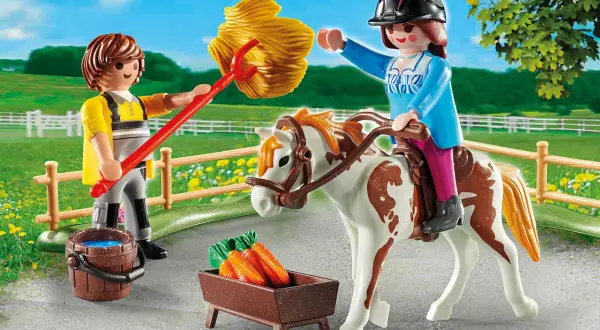 Playmobil stadnina koni: Jak wybrać idealny zestaw? Poradnik