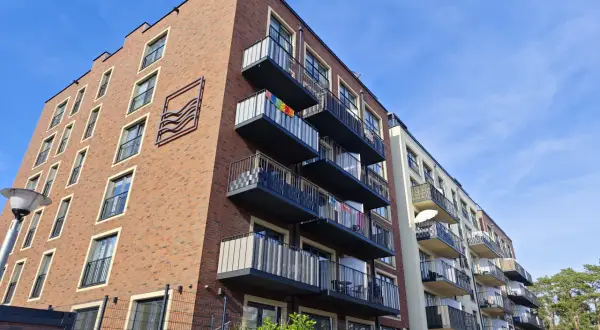 Apartamenty inwestycyjne czy warto? Odkryj ryzyka i zyski inwestycji