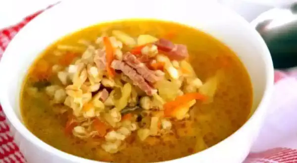 Minestra d'Orzo Trentina: Ricetta Autentica e Segreti per un Gusto Perfetto