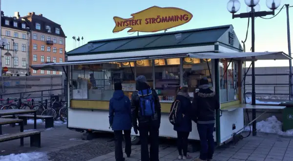 Gdzie zjeść w Sztokholmie? Klopsiki, Fika i tanie obiady!