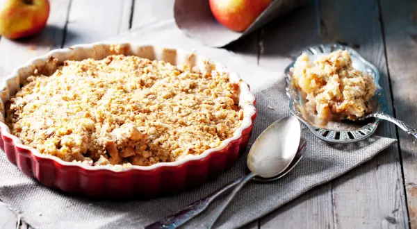 Apple Crumble Rezept: Knusprig-saftig gelingt mühelos
