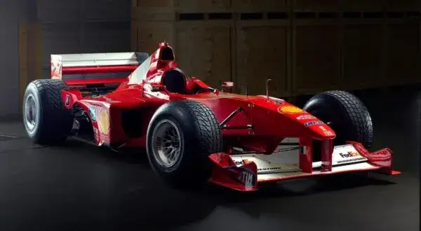 Ile kosztuje bolid F1 Ferrari? Zaskakujące fakty o cenach i wydatkach