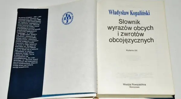 Wielki słownik wyrazów obcych PWN: co musisz wiedzieć przed zakupem