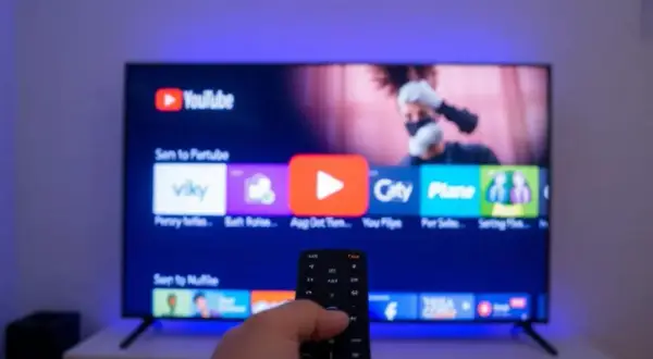 Włącz Google na telewizorze: Kompletny poradnik dla każdego TV
