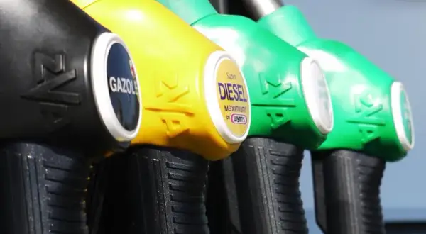 Objawy uszkodzonego czujnika ciśnienia paliwa diesel, które mogą zrujnować twój silnik
