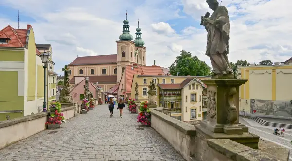 Kłodzko: Mała Praga? Odkryj sekrety i zaplanuj idealną podróż!