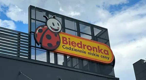 Biedronka Radom: 21+ sklepów, adresy, godziny i nowości!
