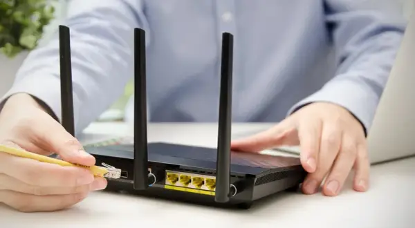 Jak podłączyć internet mobilny do routera Wi-Fi w 5 prostych krokach