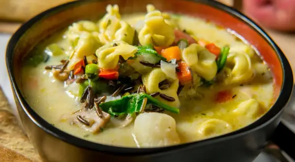 Ile gotować tortellini, aby uniknąć rozgotowania i cieszyć się smakiem?
