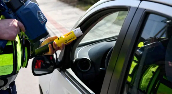 W jakim kraju można mieć najwięcej promili? Zaskakujące fakty o limitach alkoholu