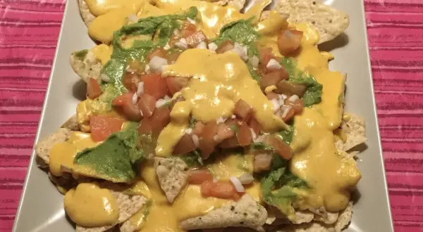 Nachos Caseros: Receta Definitiva y Salsas para Sorprender