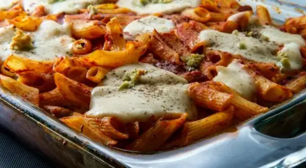 Pasta al horno: Recetas jugosas y trucos expertos para un plato 10