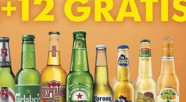 Rząd butelek piwa różnych marek, w tym Carlsberg, Desperados, Heineken, Corona, Captain Jack, Redd's i Somersby.
