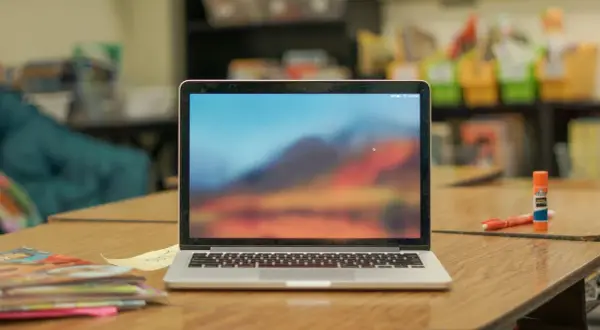 Ile dostanę za laptopa w lombardzie? Sprawdź, zanim sprzedasz
