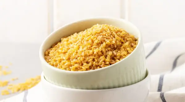 Idealna kasza bulgur: ile wody? Proporcje i triki na sypkość!