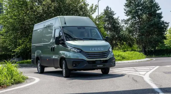 Iveco Daily: Wybierz idealny silnik do swoich potrzeb transportowych