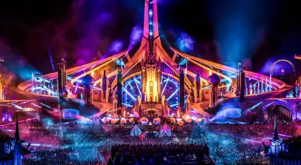 Ile zarabia DJ na Tomorrowland? Zaskakujące kwoty i różnice