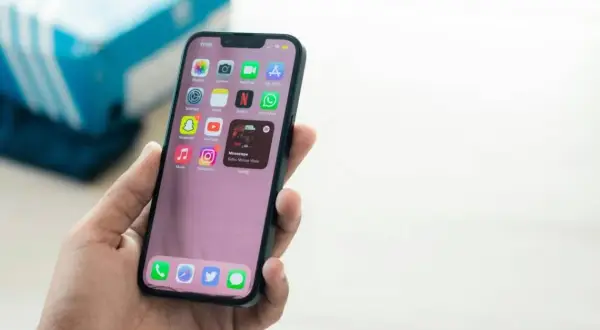 IPhone 13 pojemność baterii: dlaczego warto znać jej wydajność?