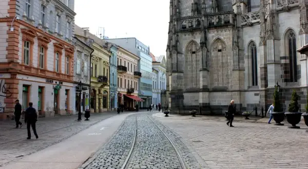 Gdzie zjeść w Koszycach? Najlepsze restauracje i smaki, które musisz spróbować