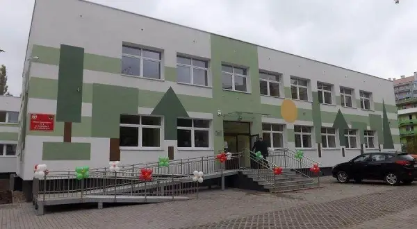 Czy żłobek podlega pod oświatę? Poznaj ważne różnice i przepisy