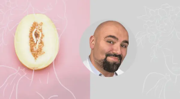 Jak zrobić pochwę? Rozcięty melon na różowym tle, obok portret mężczyzny.