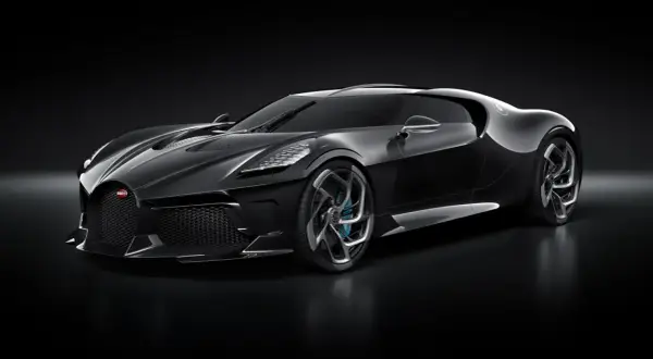 Bugatti La Voiture Noire: precio de ensueño para este hiperdeportivo negro azabache, una obra maestra sobre ruedas.