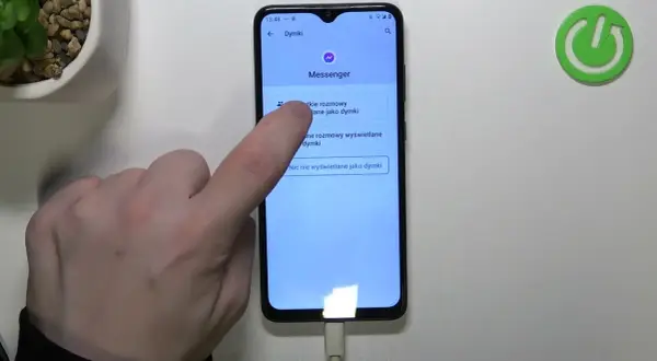 Jak zmienić kwadratowe dymki Messenger na okrągłe i uniknąć problemów