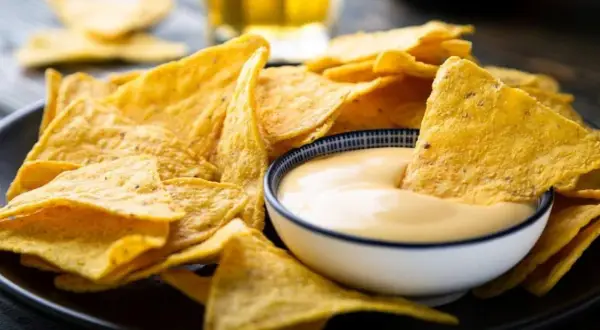 Nachos al horno perfectos: el secreto para un fundido irresistible