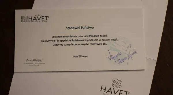 Jak napisać opinie o hotelu, aby była pomocna i rzetelna