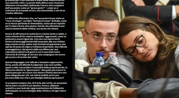 Giovane uomo con occhiali e una donna con occhiali, forse in tribunale, mentre si sognava di assistere a un omicidio.