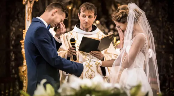 Koszt fotografa ślubnego 2026: Jak wybrać bez ukrytych kosztów?